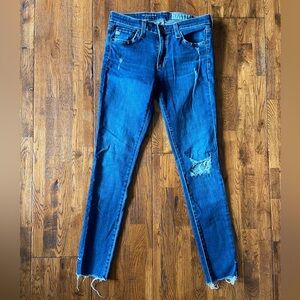 AG The Legging Ripped Ankle Skinny Jean